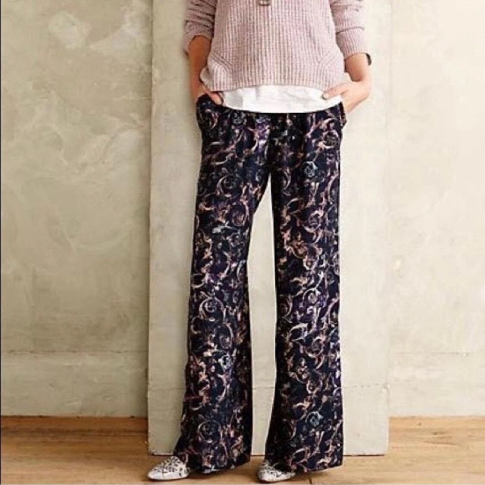 Anthropologie Lilka Disque Wide Leg Pants in Navy Floral | Small